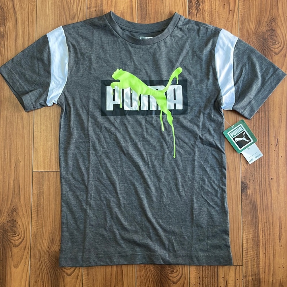 Boys Puma t-shirt size M